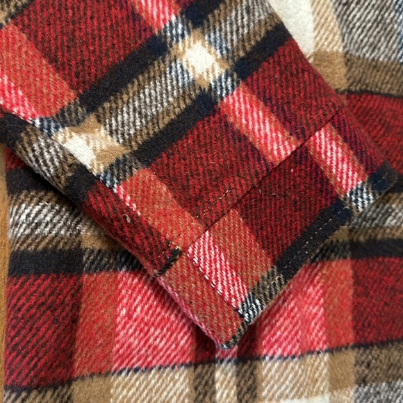 *last chance* Amazon Yeokou | Women’s red & white plaid shacket w/ buttons - Picture 7 of 16